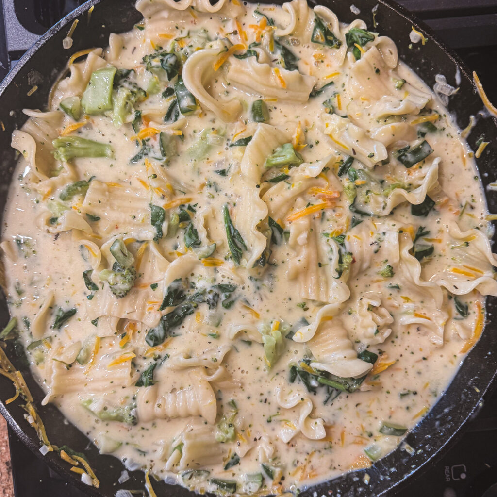Mozzarella and Parmesan cheese stirred in to creamy skillet lasagna primavera.